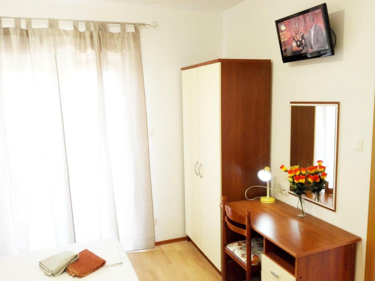 Apartmani Buljubasic * Baska Voda