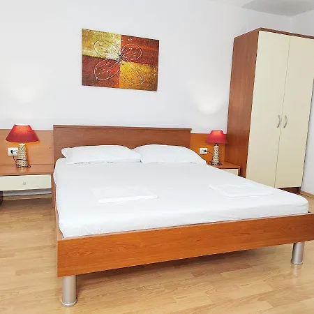 Apartmani Buljubasic Baska Voda Exterior photo