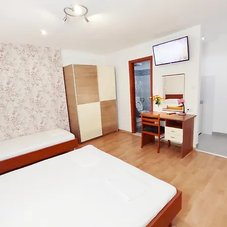 Apartmani Buljubasic Baska Voda Exterior photo
