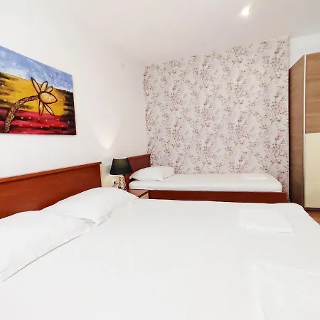 Apartmani Buljubasic Baska Voda Exterior photo