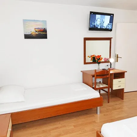 Apartmani Buljubasic Baska Voda Exterior photo