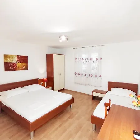 Apartmani Buljubasic Baska Voda Exterior photo
