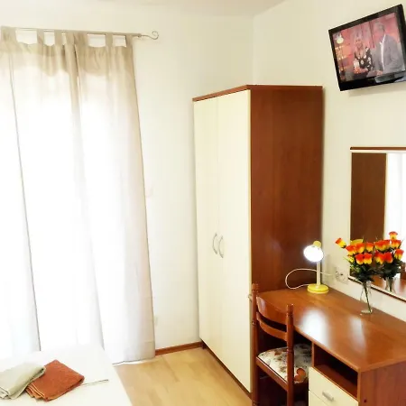Apartmani Buljubasic Baska Voda Exterior photo