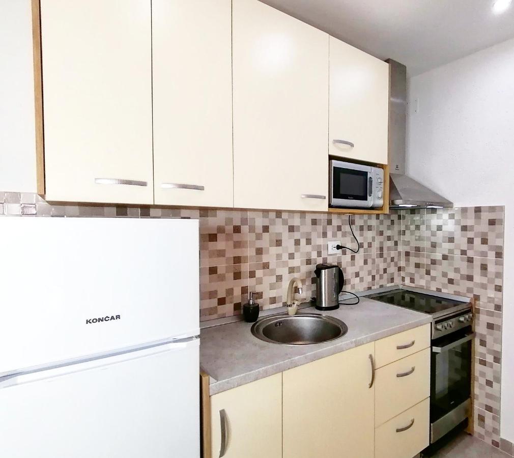 Apartmani Buljubasic Apartment Baska Voda