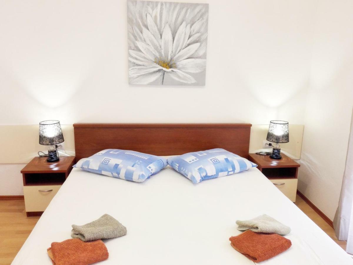 Apartmani Buljubasic Apartment